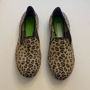 Rothy's Women’s Size 8 Spotted Leopard Print Tan Black Round Toe Slip-On Flats
